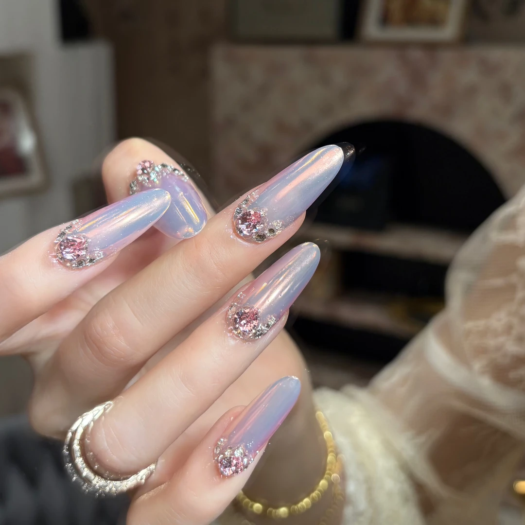 满手华子@【甜糖】寇丝妮 纯手工穿戴式美甲