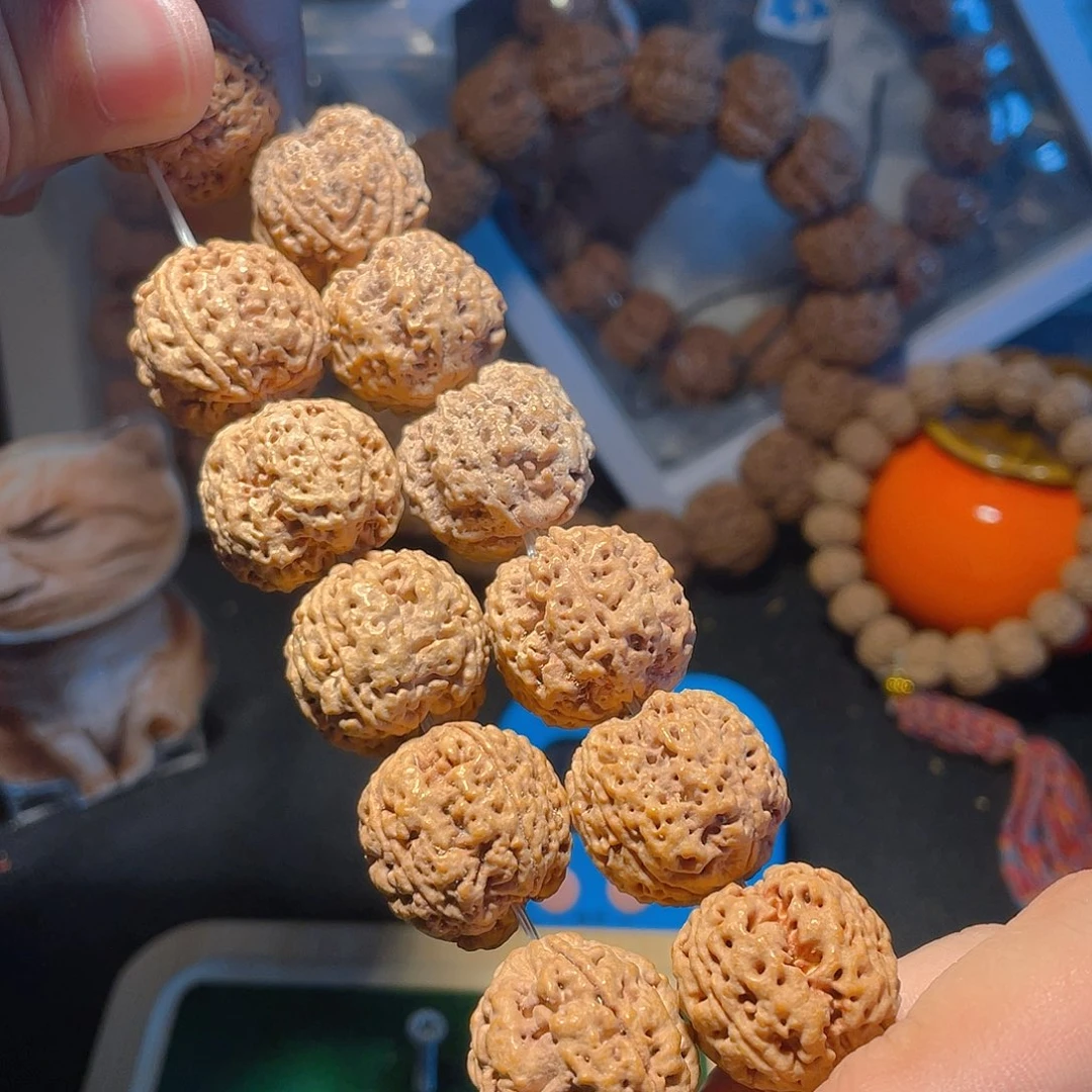 金刚菩提吊坠四瓣