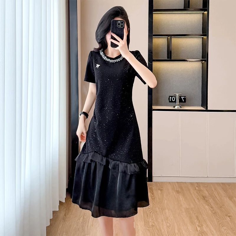 大码女装2025新款流行爆款小个子气质小香风字黑色恤连衣裙