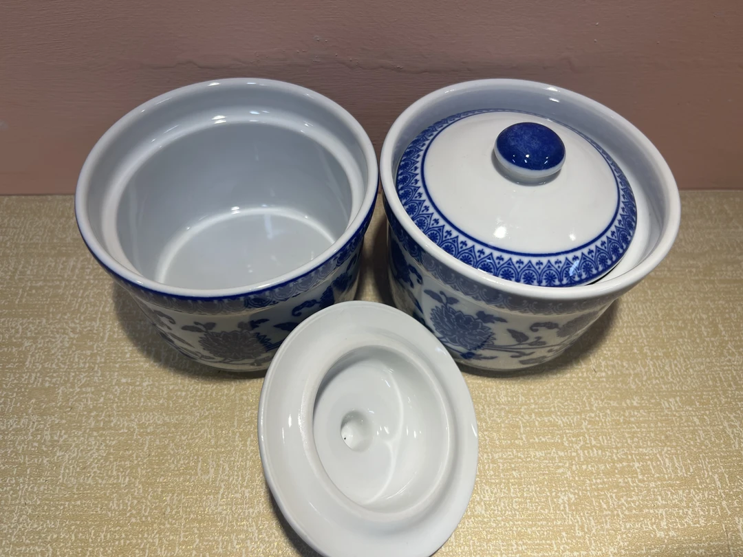 A01陶瓷青花连理枝茶叶罐