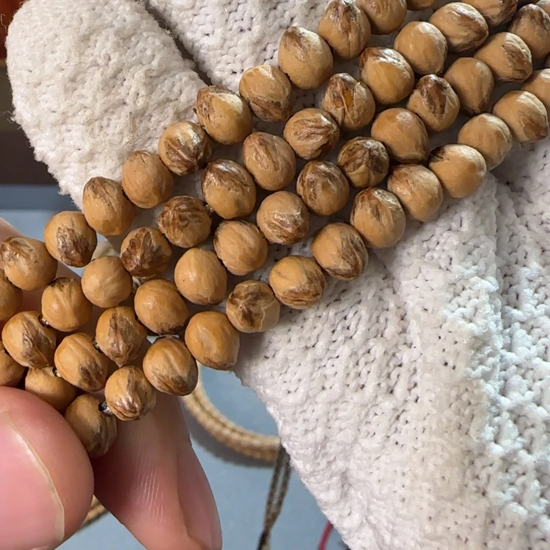 ****趣柏香籽/百香籽吊坠