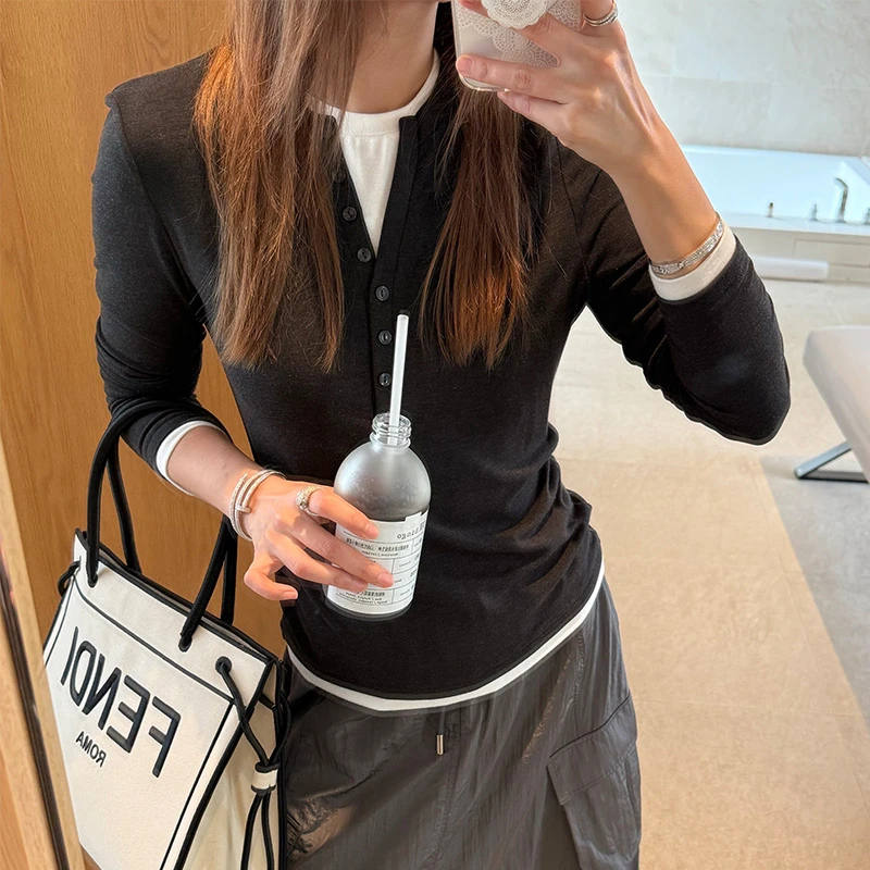 Janie Yee"机场Tee" 显瘦弹力假两件V领休闲宽松T恤女 25A0291