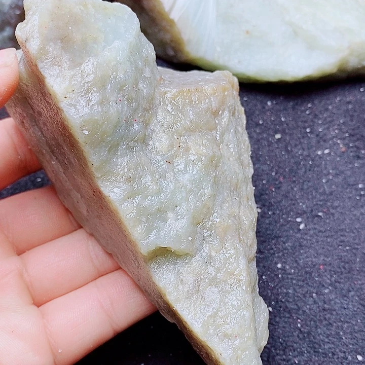 未镶嵌和田玉（糖玉）珠宝半成品