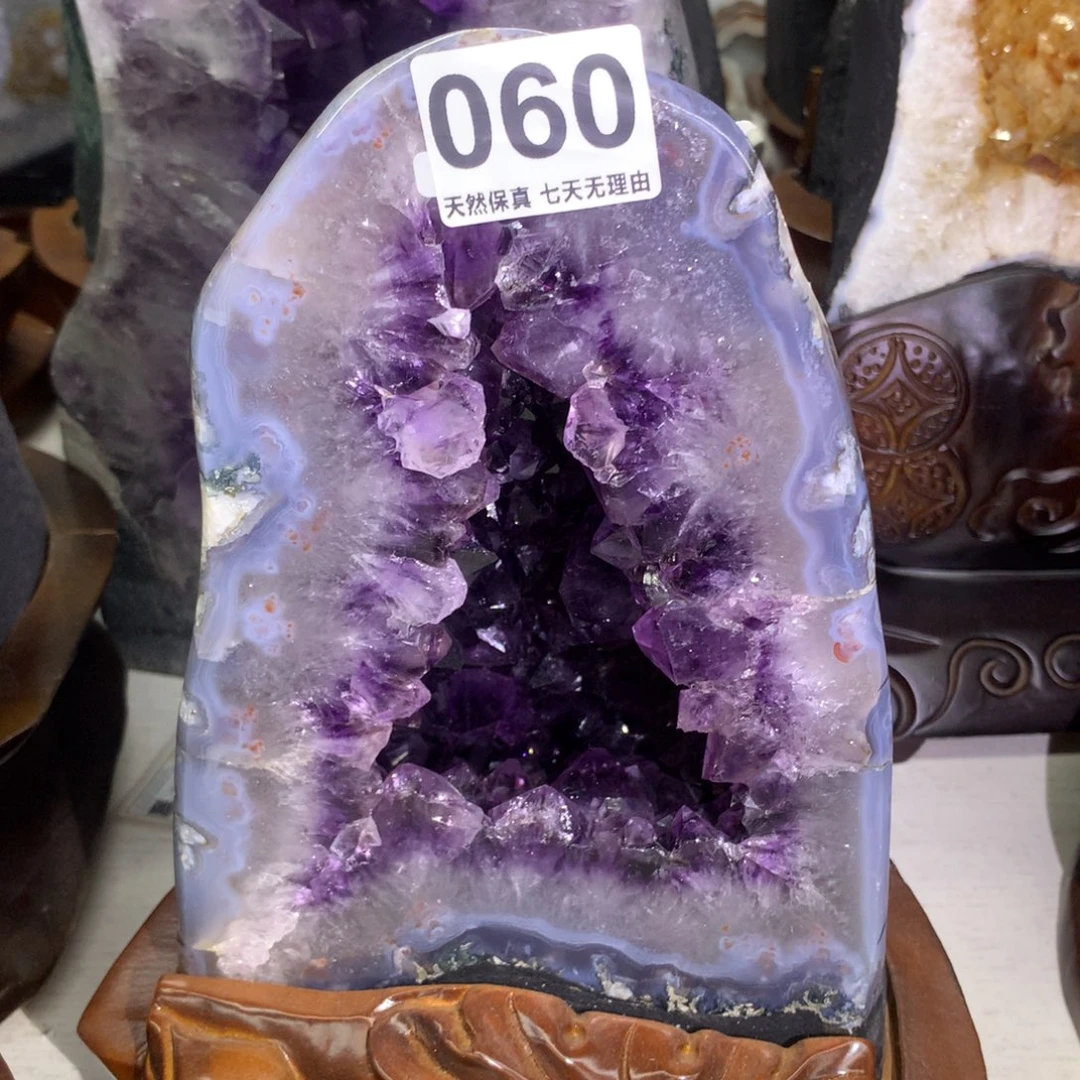 水晶摆件未镶嵌1