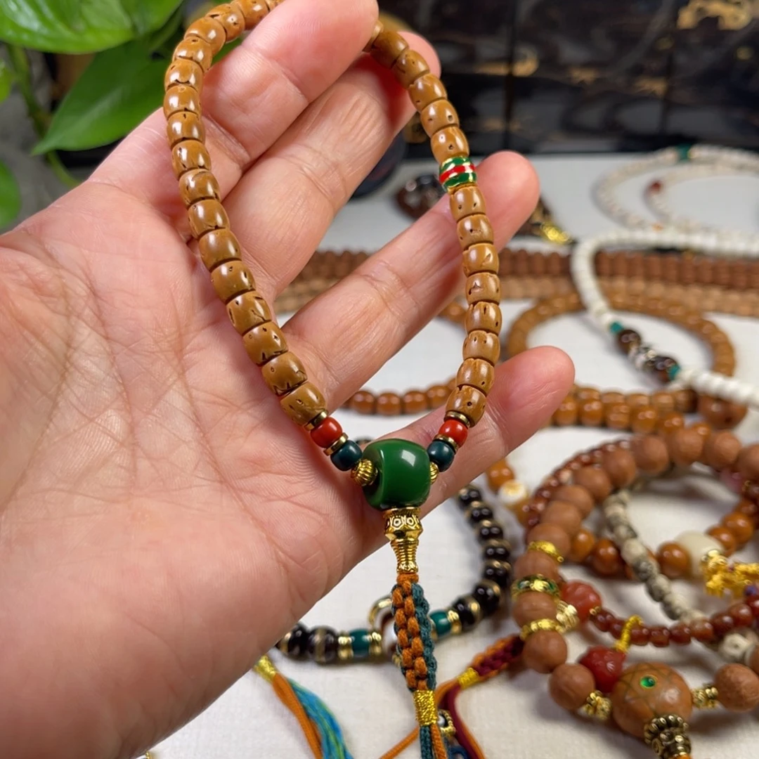 桃核吊坠2455677889999