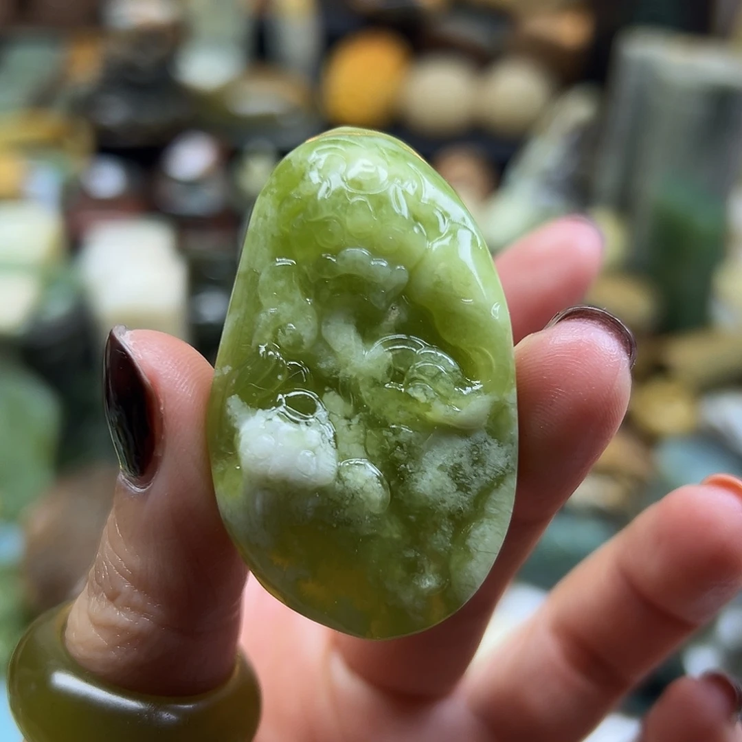 岫玉未镶嵌颈饰岫玉青提貔貅