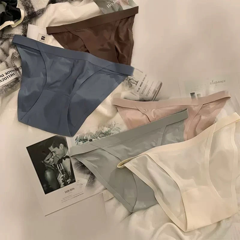 2025夏季新款极简舒适裸感无痕冰丝运动性感低腰三角短裤女