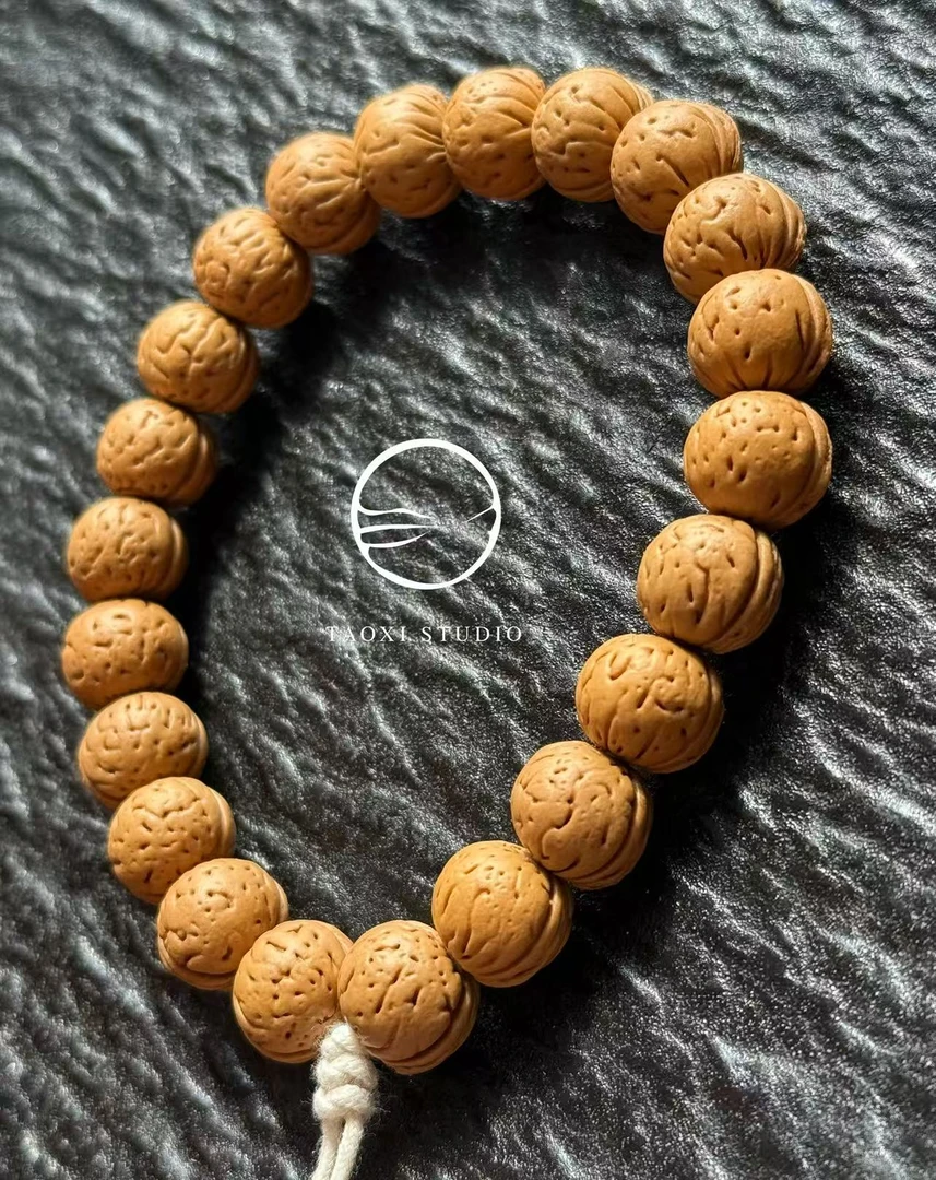 野生桃核12.13【黄桃】原皮原色无修无泡药皮质好