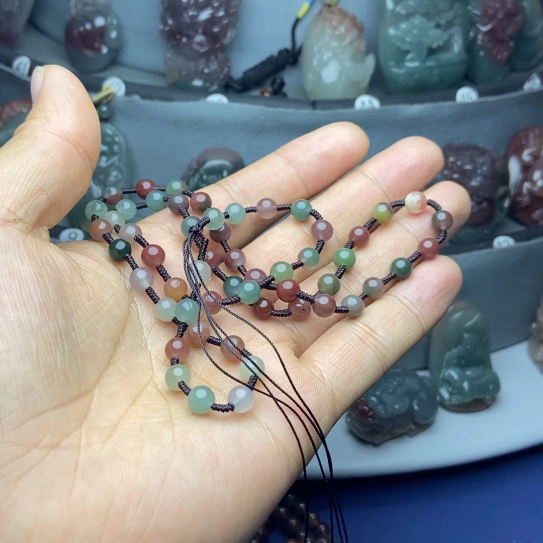 天***堂玛瑙/玉髓未镶嵌颈饰