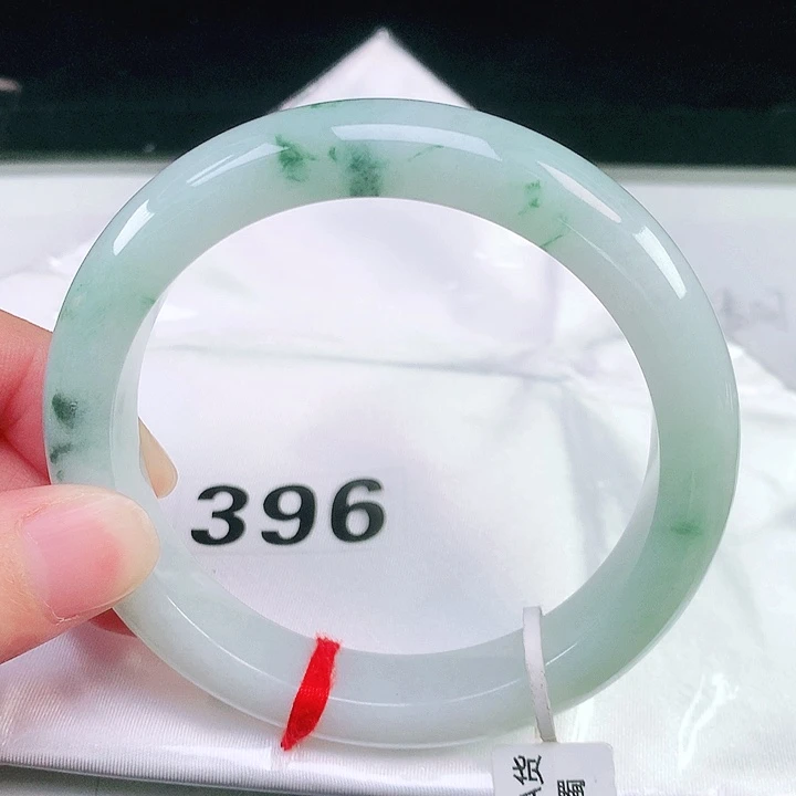翡翠未镶嵌手镯62圈口396