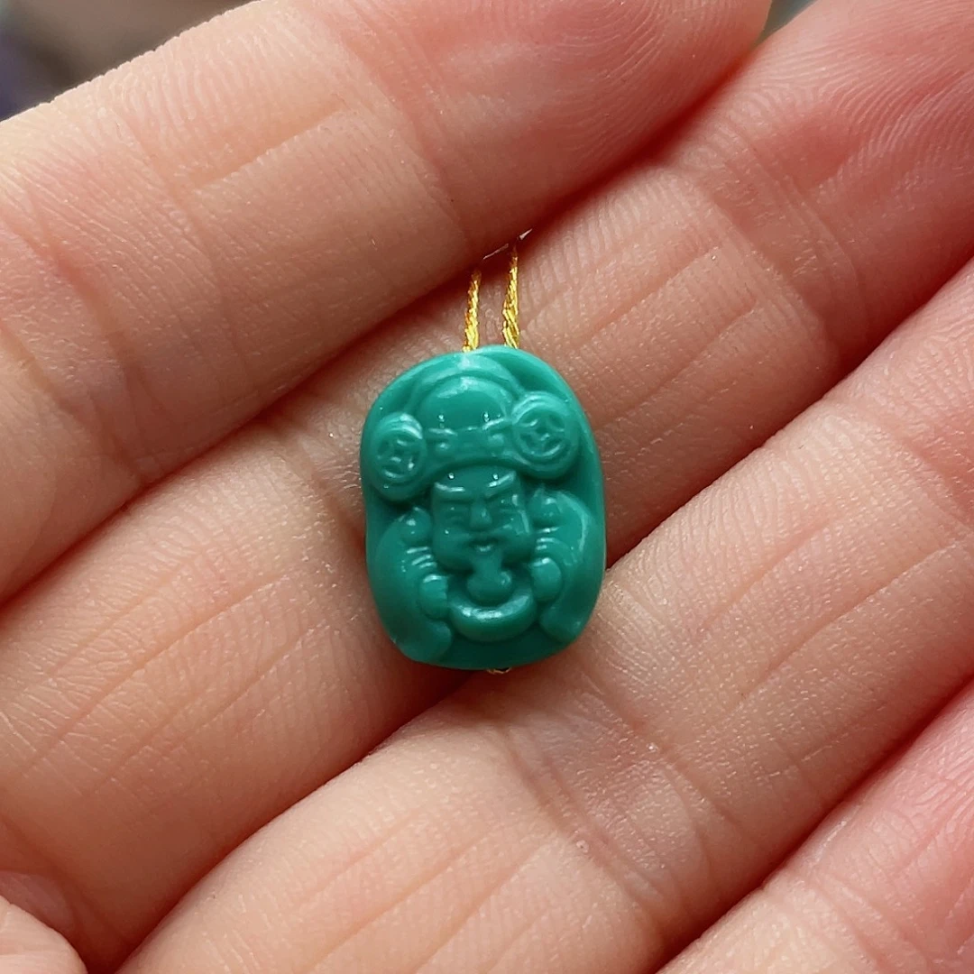 绿松石颈饰未镶嵌