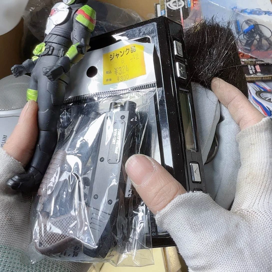 像**拥中古商品，瑕疵品，不保好坏。791