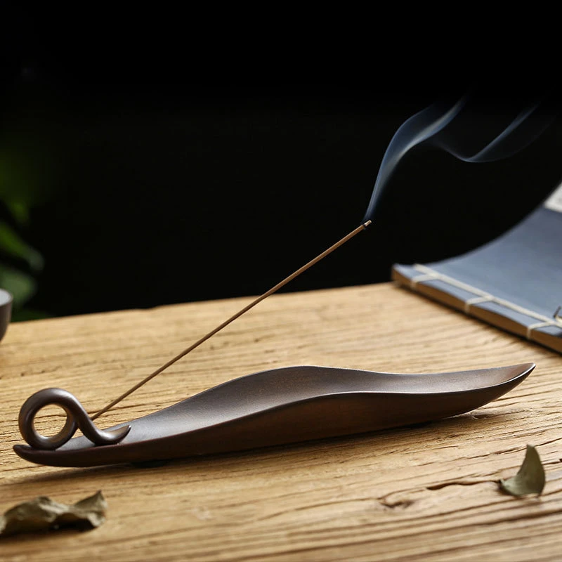 厂家批发创意陶瓷香插线香炉香座香托沉檀香卧香炉家用香薰炉跨境