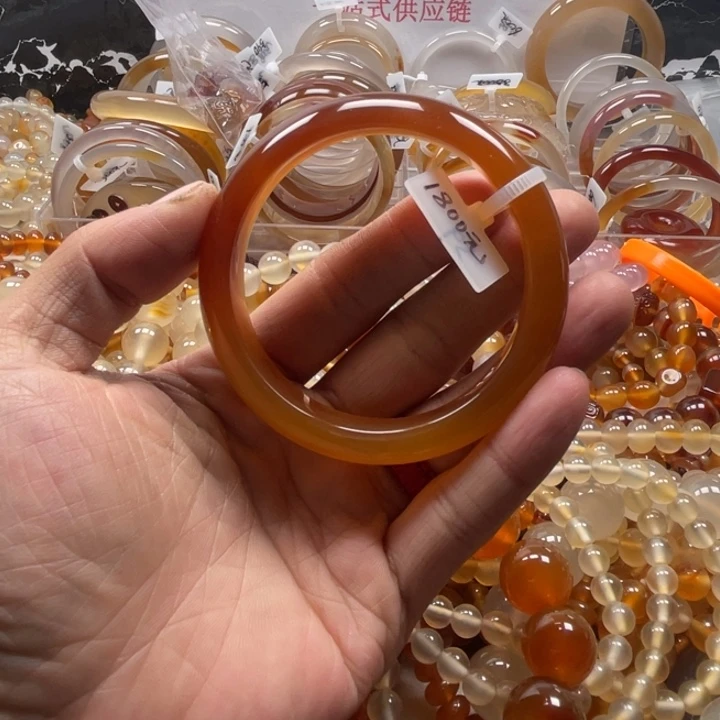 天***月玛瑙/玉髓未镶嵌手链