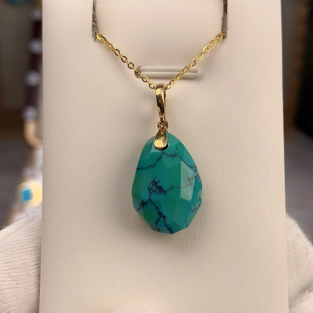 绿松石18K金镶嵌颈饰