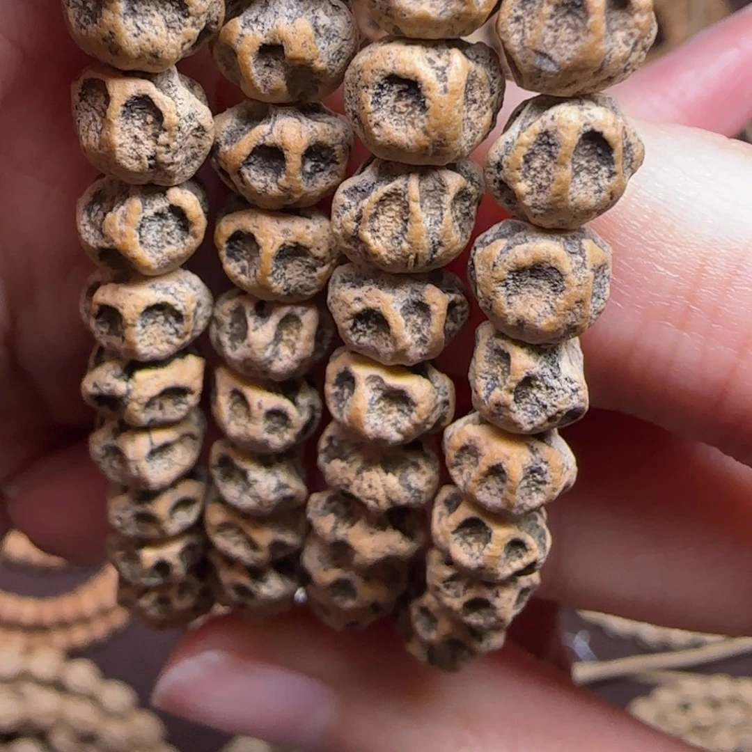 柏香籽/百香籽吊坠宛****子