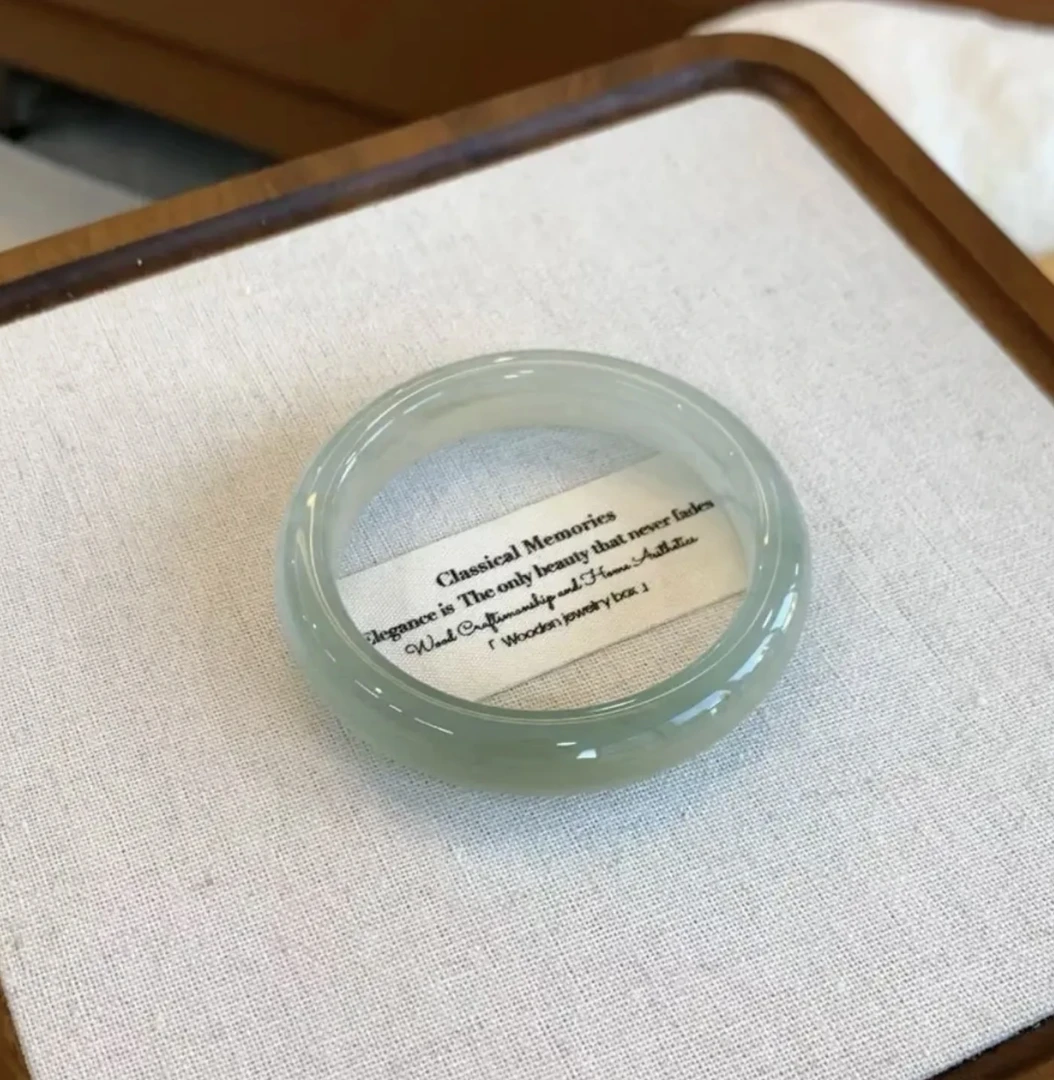 高档手镯时尚女款