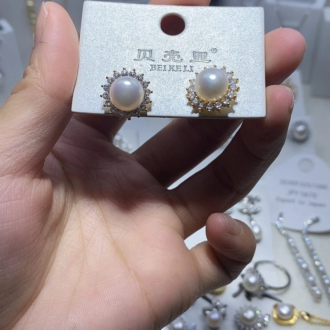 未镶嵌淡水珍珠耳饰