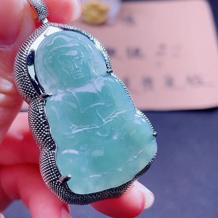 翡翠吊坠(不含链)未镶嵌