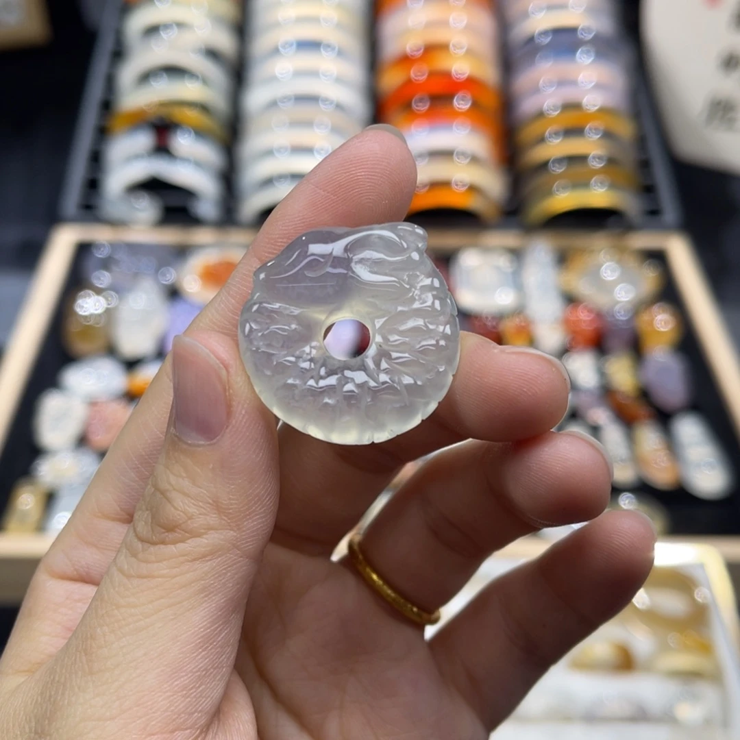 玛瑙/玉髓未镶嵌颈饰