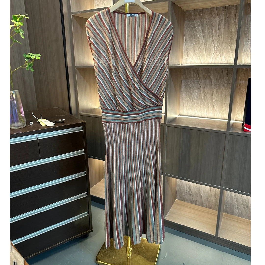 春秋款条纹无袖连衣裙-Y115