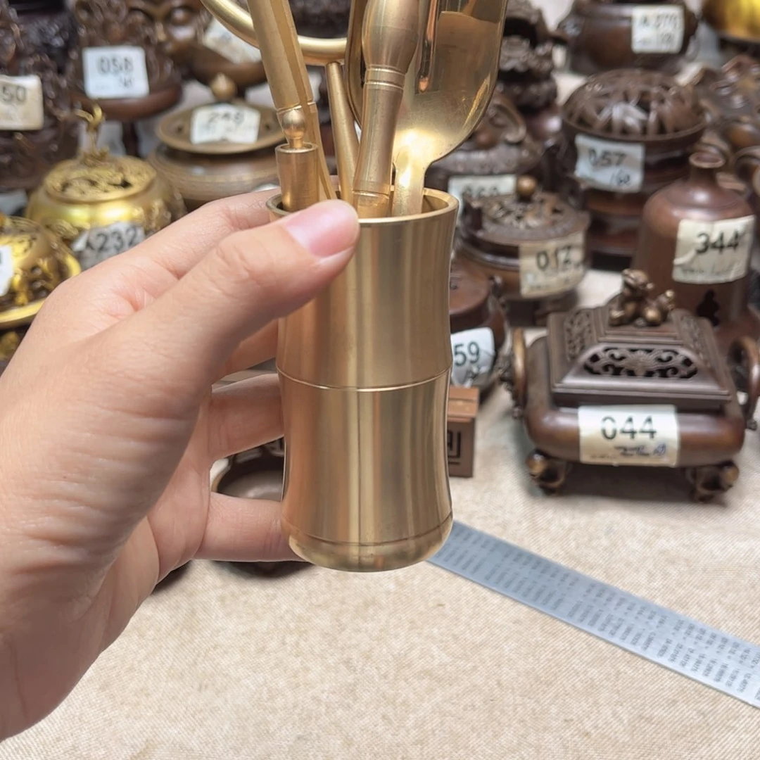 奔***拉黄铜材质一物一拍8888888