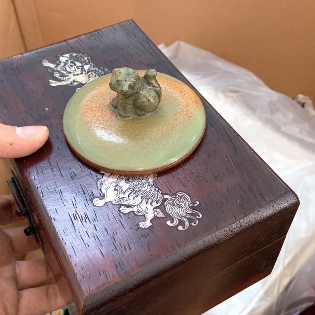 瓷片哈哈哈真的觉得有点