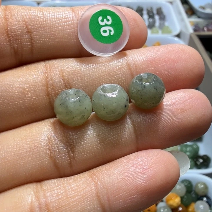 未镶嵌和田玉珠宝半成品