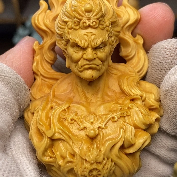 木黄杨木不动明王摆件