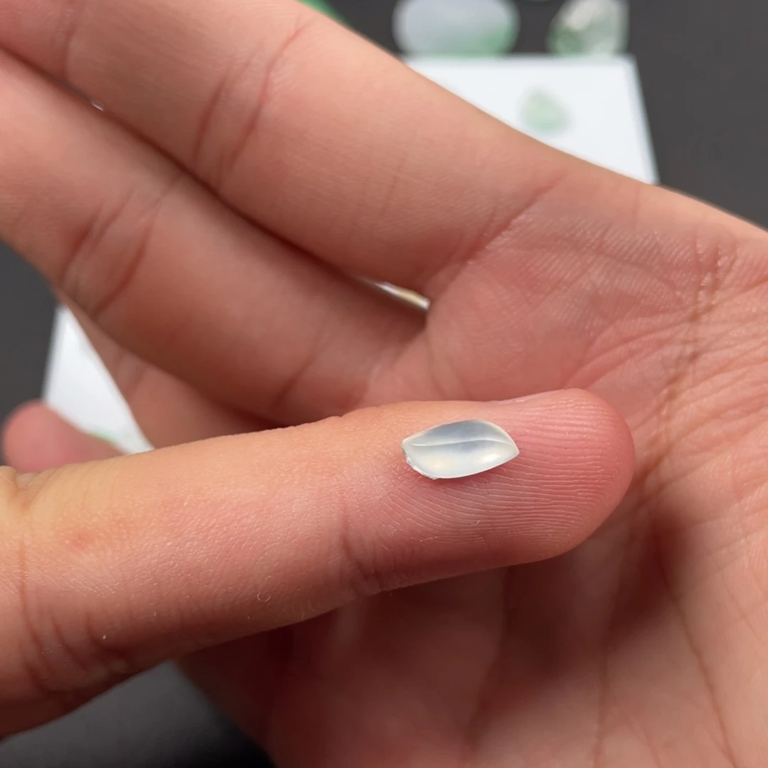 翡翠未镶嵌挂件翡翠珠宝翡翠珠宝