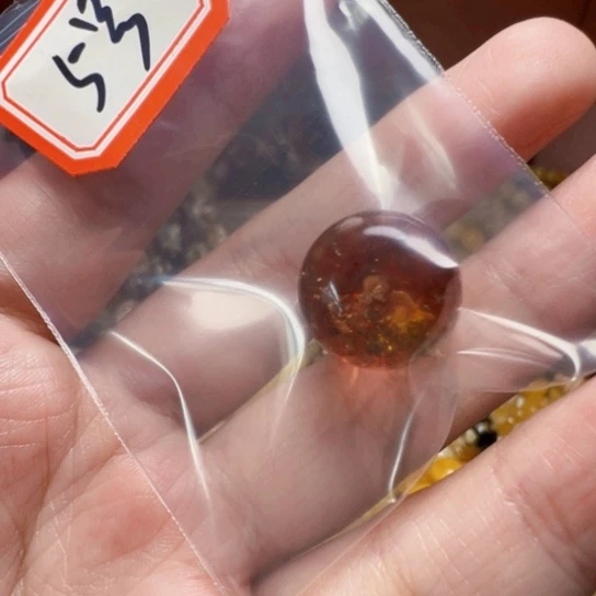琥珀裸石未镶嵌無****子5号，15mm，不退不换