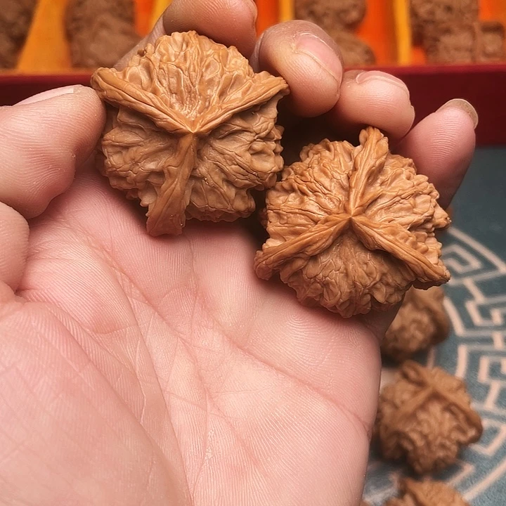 吊坠文玩核桃一图一物