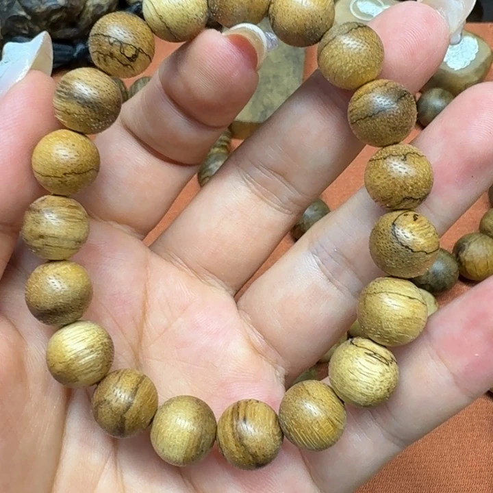 大叶紫檀（黑酸枝木类）