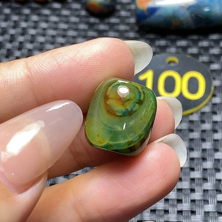 流***歌未镶嵌颈饰玛瑙/玉髓