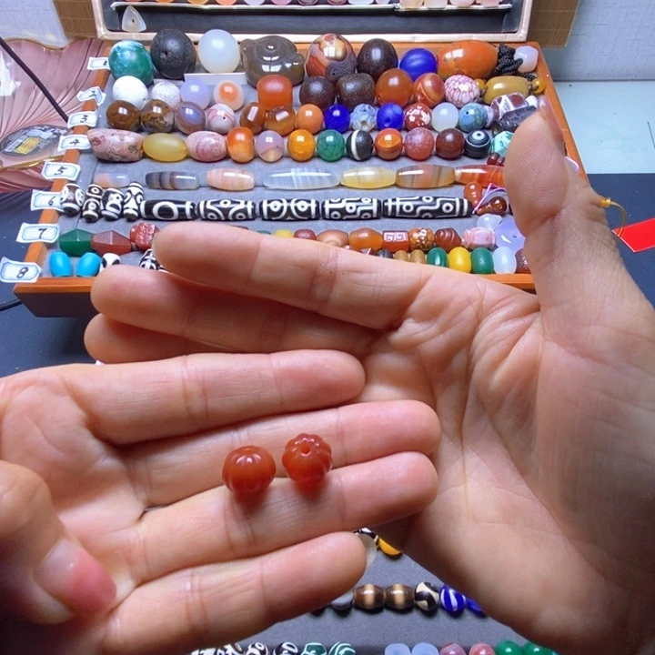 用***4未镶嵌颈饰玛瑙/玉髓