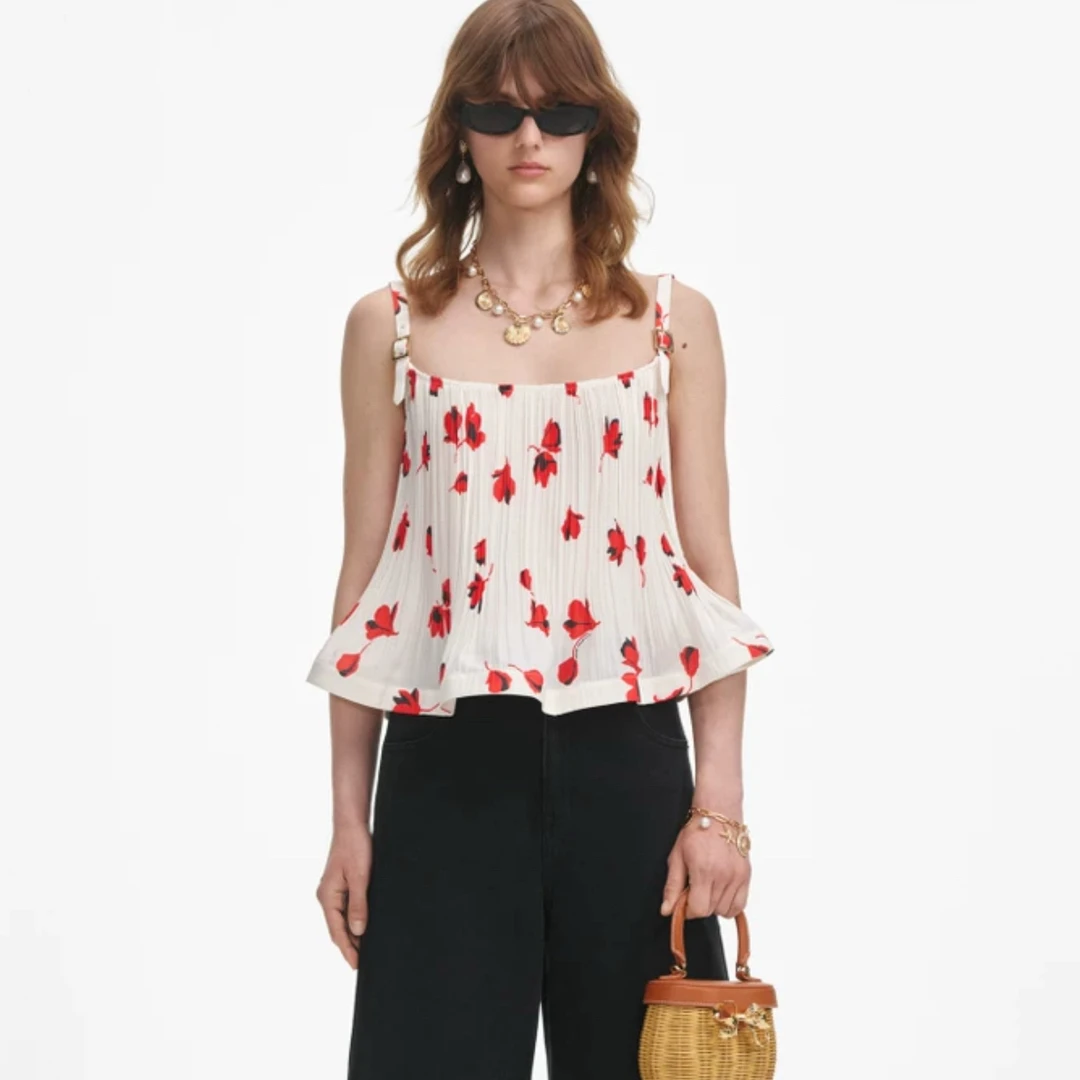 MC”自营复合”时尚休闲服750-850