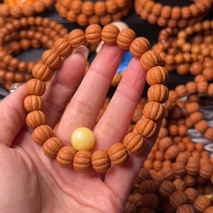 小***于猴头核桃吊坠1111111111