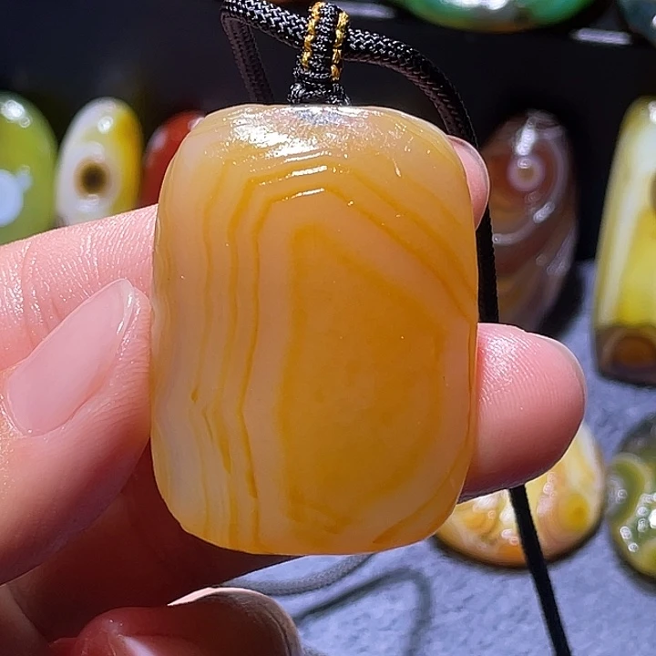 未镶嵌玛瑙/玉髓珠宝奇石