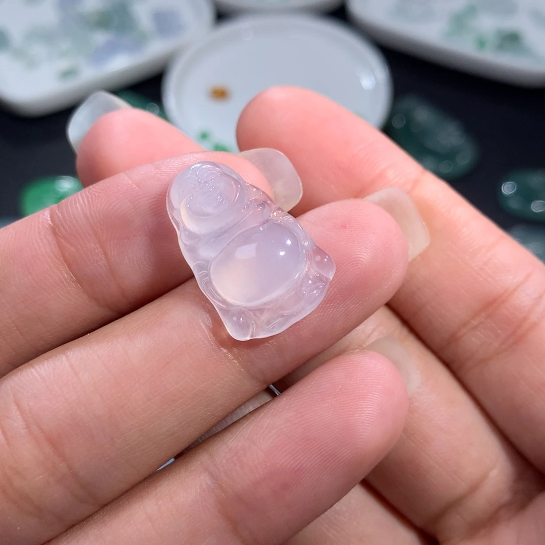 翡翠裸石未镶嵌站佛