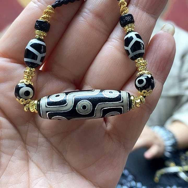 玛瑙/玉髓颈饰合金