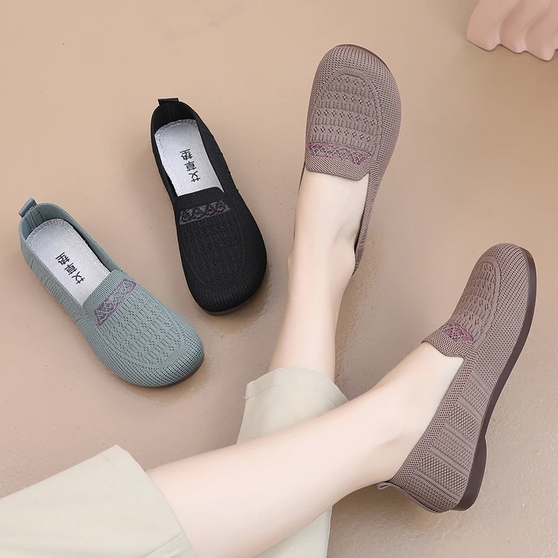 春季中老年老北京布鞋防滑奶奶鞋透气软底妈妈鞋休闲舒适平底单鞋