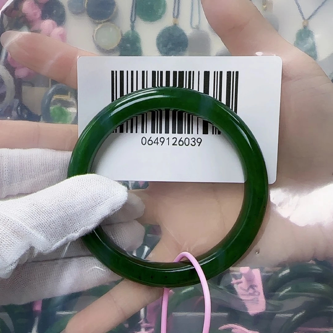 和田玉（碧玉）手镯未镶嵌61包容