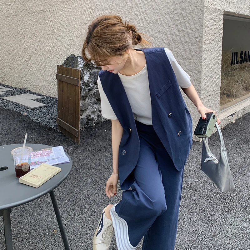 又A又飒春秋穿搭一整套女2025年新款老钱风西装马甲阔腿裤两件套