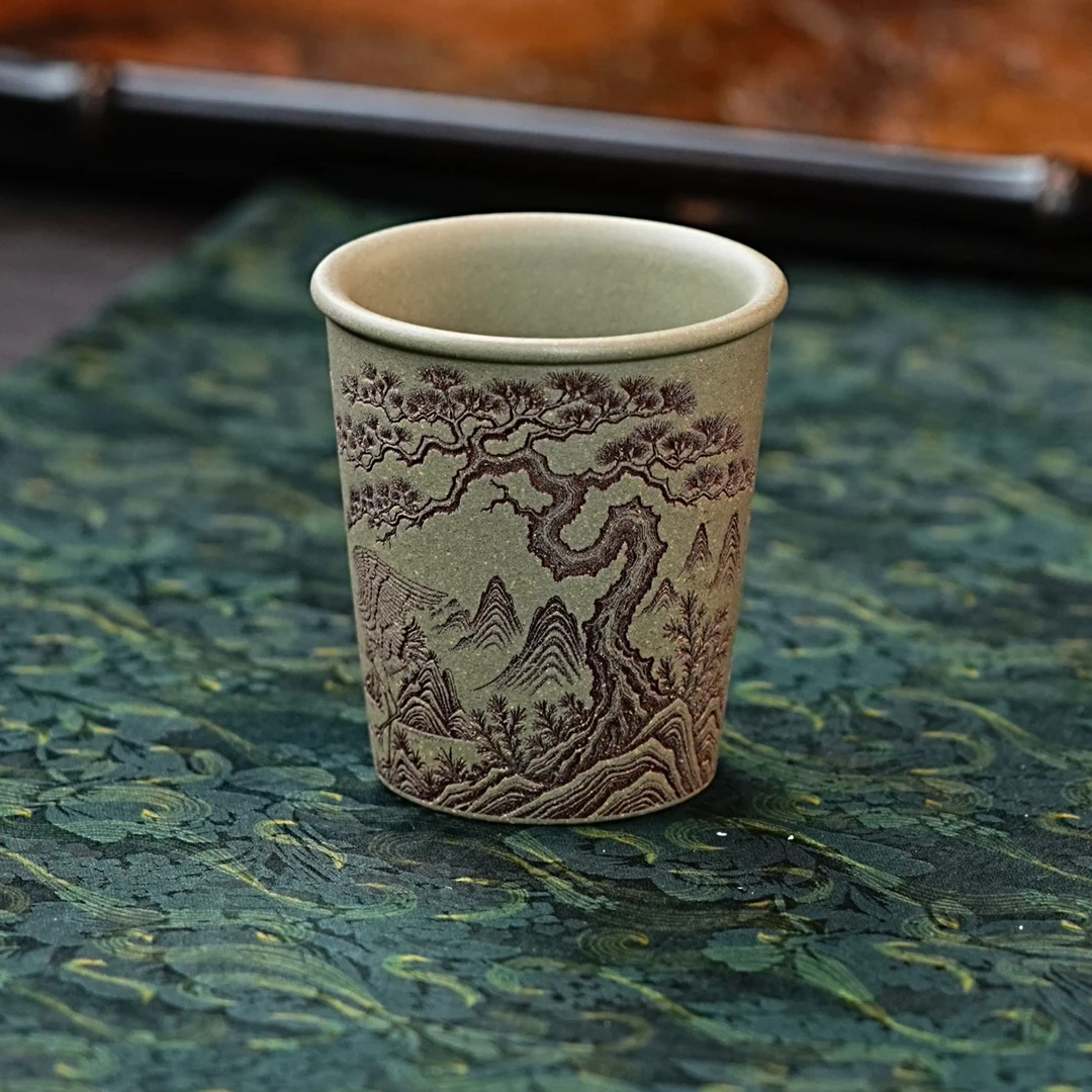 宜兴正宗紫砂三春同辉刻绘山水仙鹤杯全手工家用精致紫砂主人杯