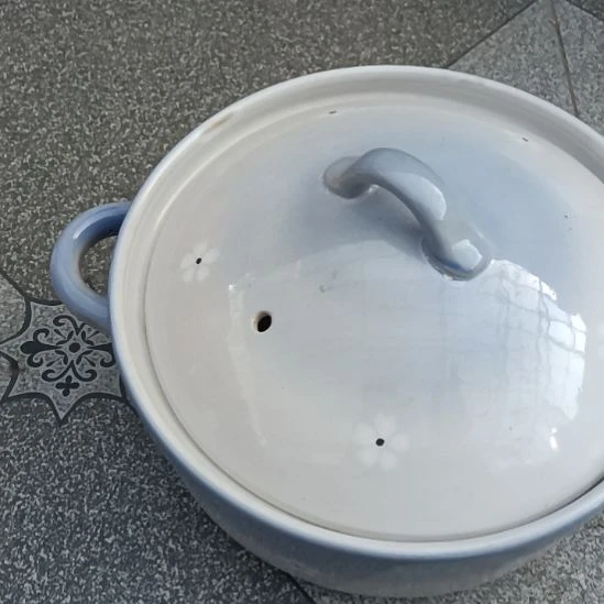 瓷片陶瓷盤子碗啥都有