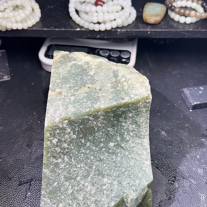 和田玉（糖玉）未镶嵌车挂