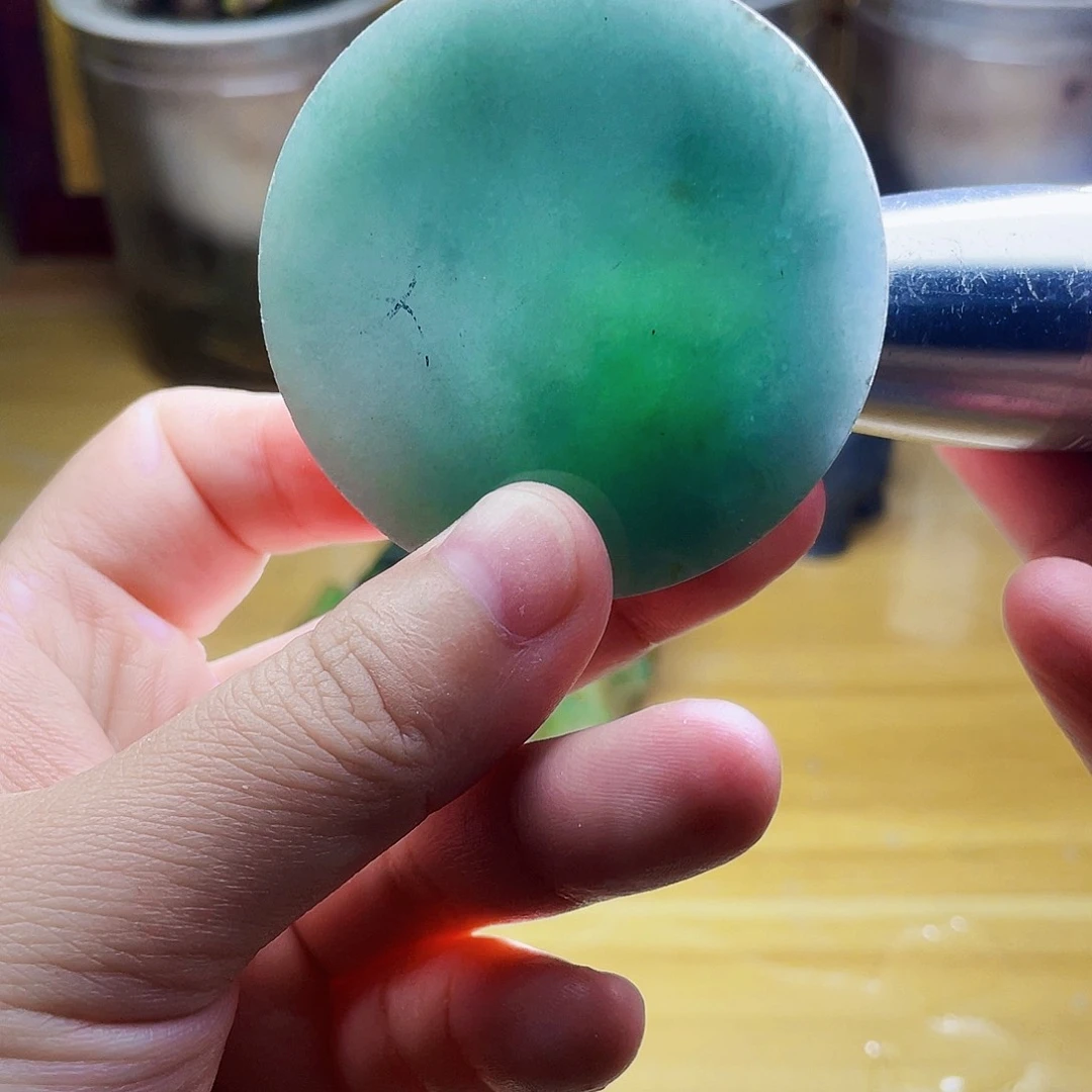 翡翠未镶嵌颈饰毛料57