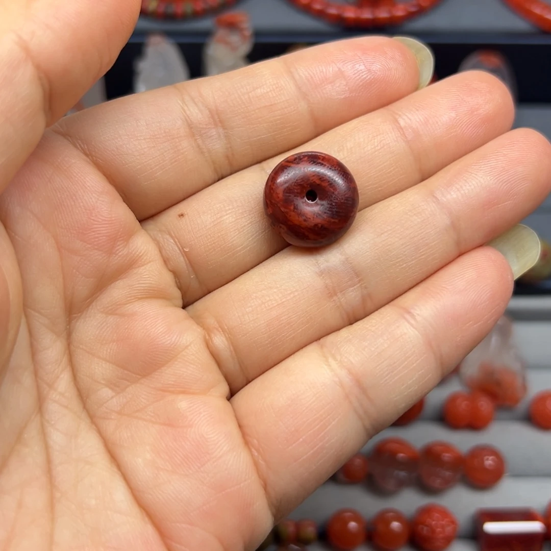 南红玛瑙未镶嵌配饰