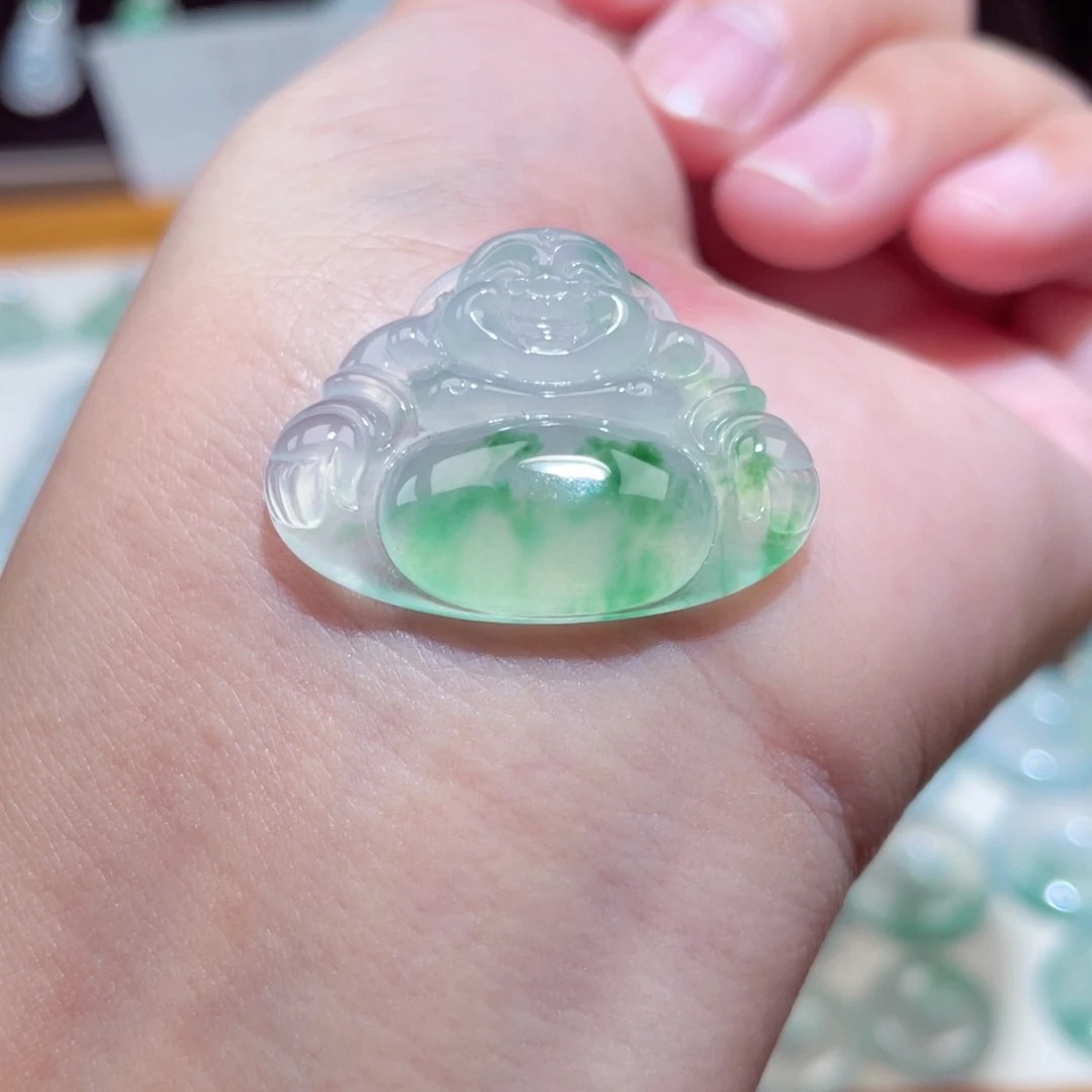 颈饰未镶嵌翡翠佛公