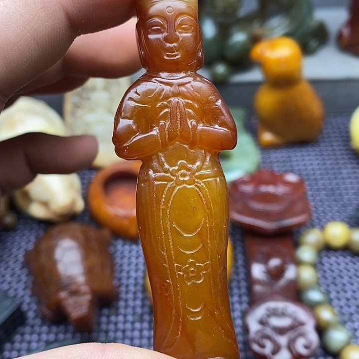 未镶嵌蛇纹石玉颈饰